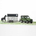Bruder LAND ROVER s prepravníkem na koňe  - poškodený obal